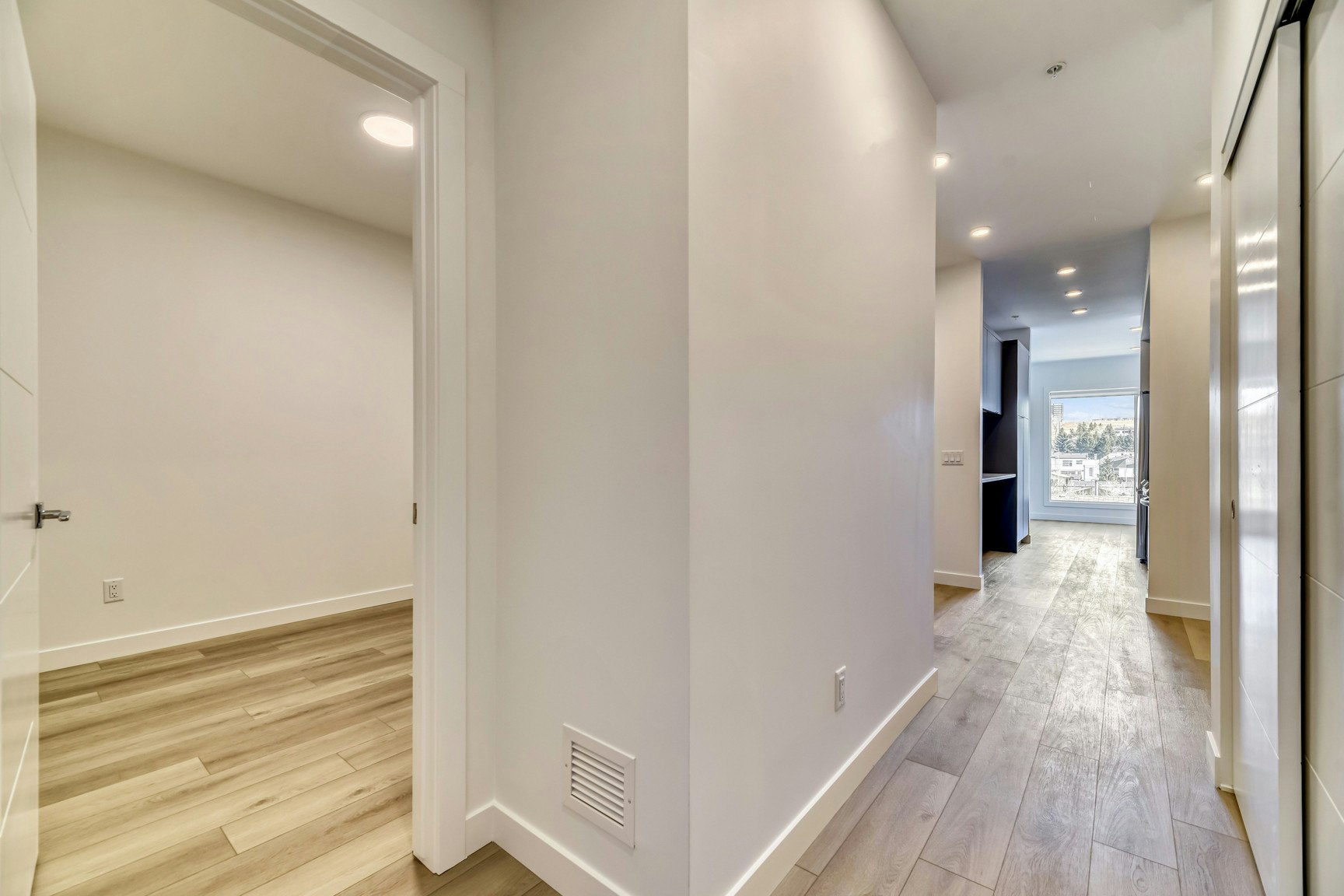 315-1870 45 Street NW, Calgary, AB, T3B 6A9 - 7