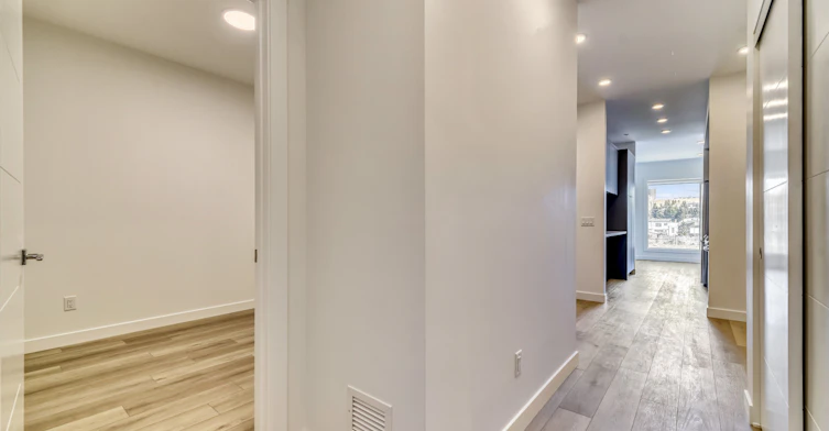 315-1870 45 Street NW, Calgary, AB, T3B 6A9 - 7