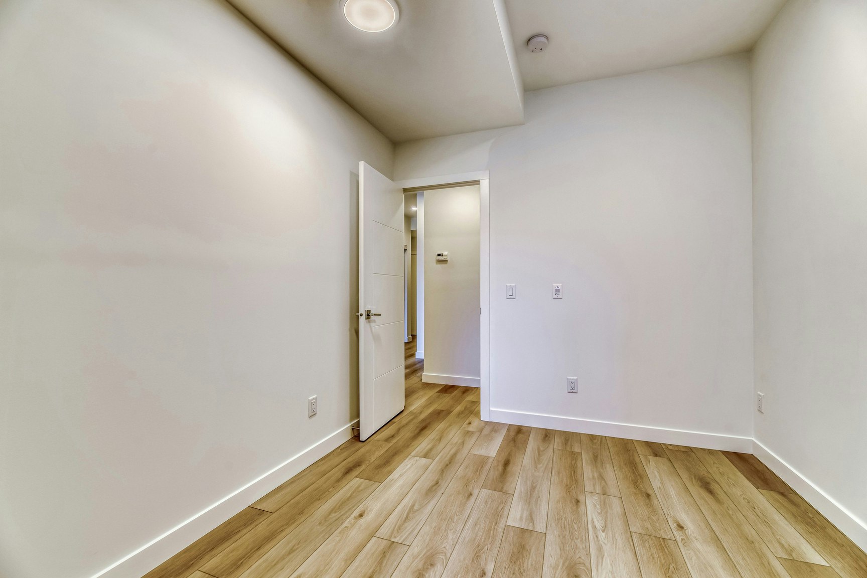 315-1870 45 Street NW, Calgary, AB, T3B 6A9 - 5