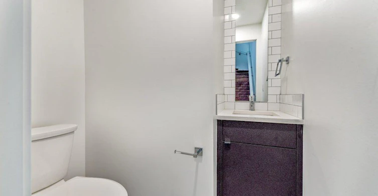 1084 Remington Road NE-1086 Remington Road Northeast, Calgary, AB, T2E 5L4 - 16