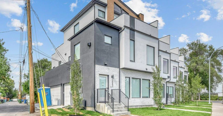 1084 Remington Road NE-1086 Remington Road Northeast, Calgary, AB, T2E 5L4 - 31