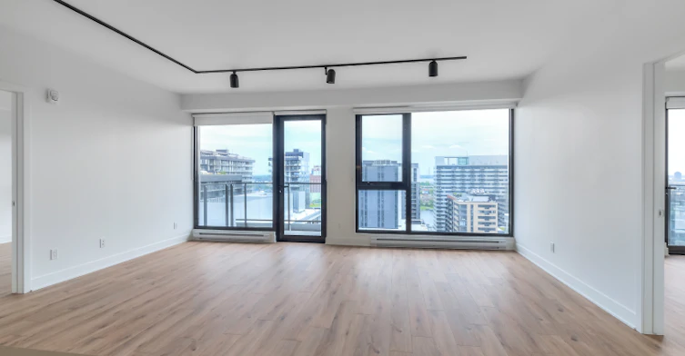 235 Young Rue, Montréal, QC, H3C 0Z6 - 19