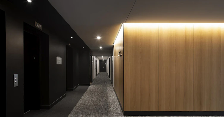 235 Young Rue, Montréal, QC, H3C 0Z6 - 40