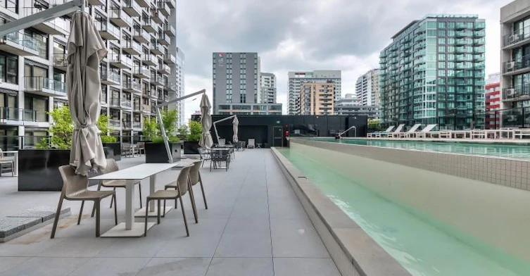 235 Young Rue, Montréal, QC, H3C 0Z6 - 32