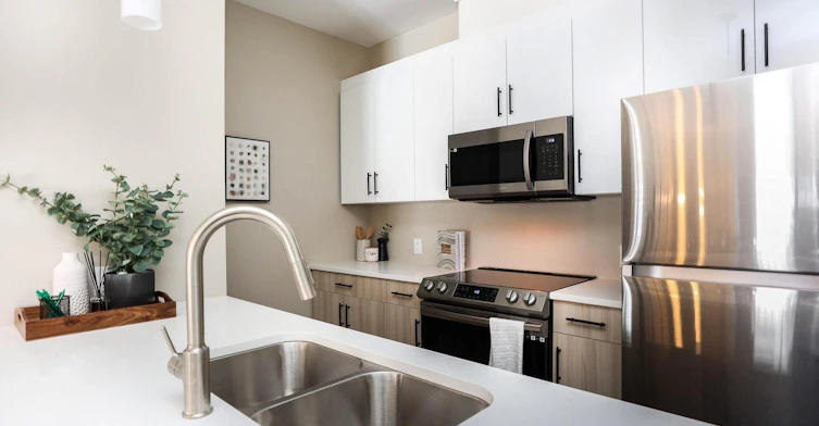 125-216-145 Mira Gate, Winnipeg, MB, R2V 5C5 - 7