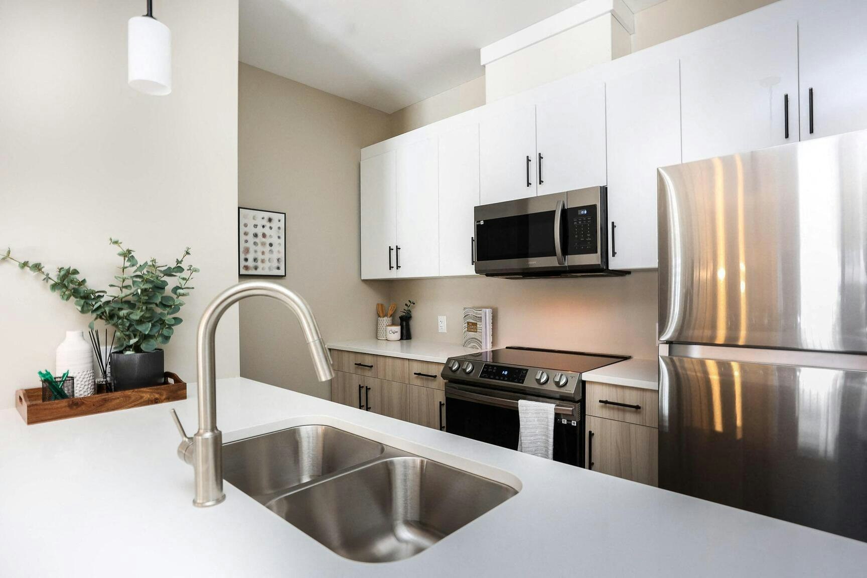 135-104-145 Mira Gate, Winnipeg, MB, R2V 5C5 - 7