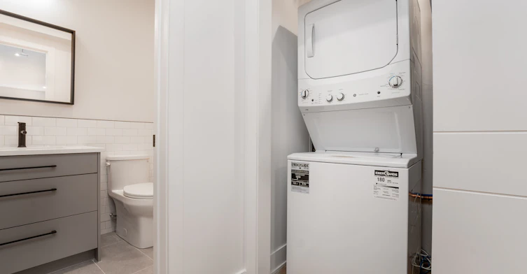 C-85 Rosemount Avenue Centre, Ottawa, ON, K1Y 1P5 - 11