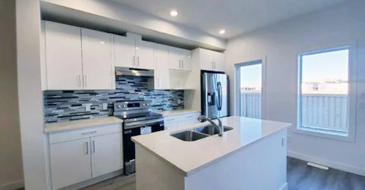 4881 Alwood Point SW, Edmonton, AB, T6W 2V5