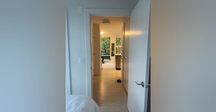1716 Napier Street, Vancouver, BC, V5L 2N2 - 2