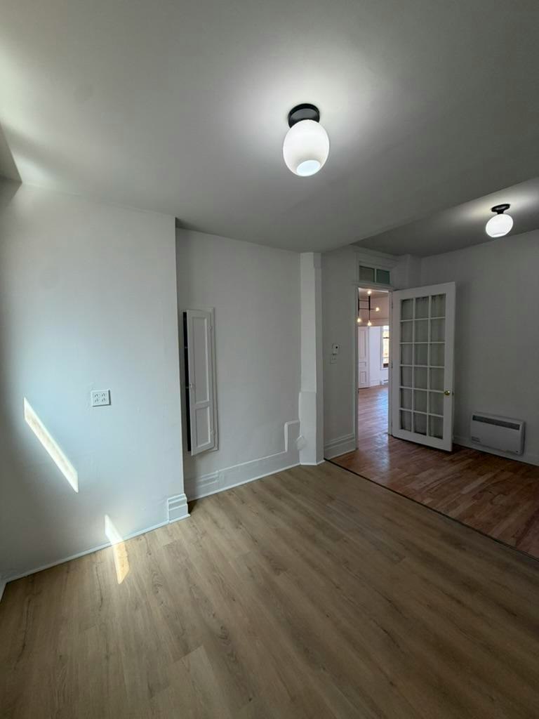 #2-6 Viateur Street West, Montréal, QC, H2T 2K6 - 6