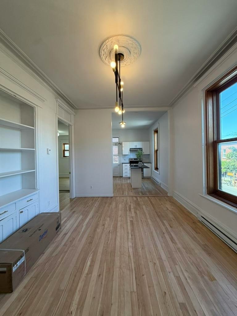 #2-6 Viateur Street West, Montréal, QC, H2T 2K6 - 11