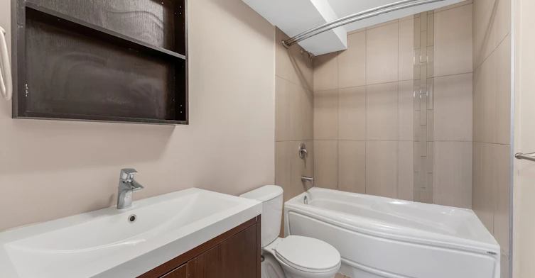 2-355 Gilmour Street, Ottawa, ON, K2P 1V4 - 6