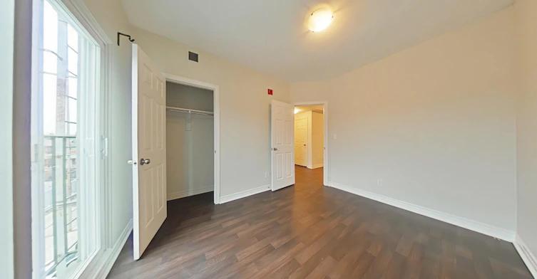 304-940 Bloor Street West, Toronto, ON, M6H 1L4 - 2