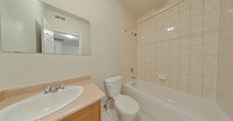 304-940 Bloor Street West, Toronto, ON, M6H 1L4 - 5
