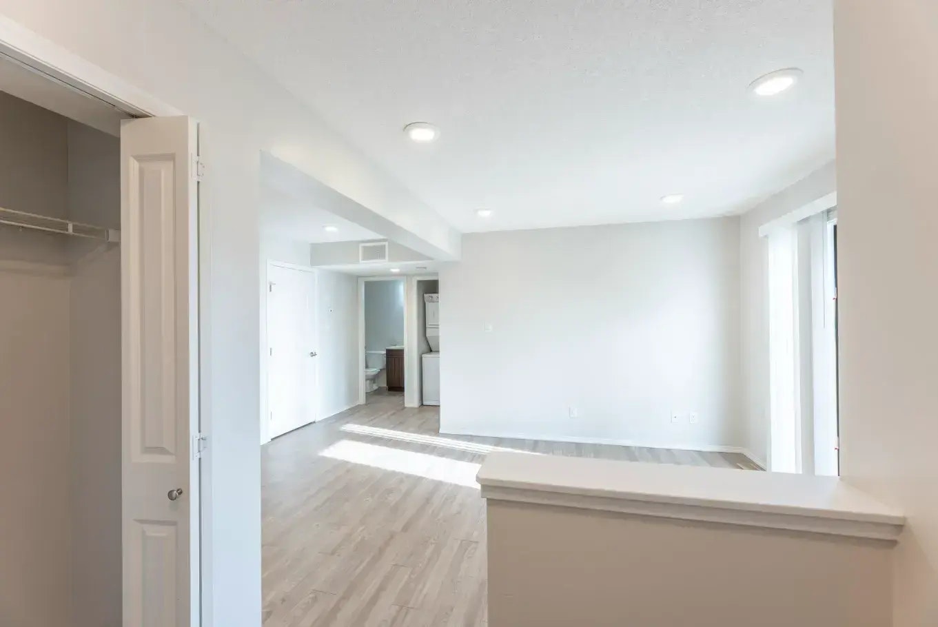 409-7 Bayside Place, Strathmore, AB, T1P 0C7 - 2