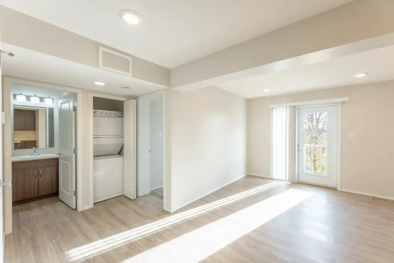 409-7 Bayside Place, Strathmore, AB, T1P 0C7 - 7