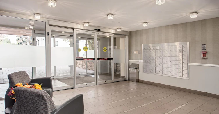 00302-55 Park Street East, Mississauga, ON, L5G 1L9 - 14