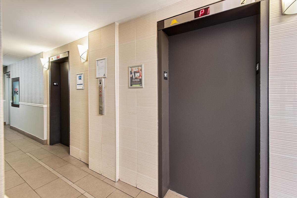00302-55 Park Street East, Mississauga, ON, L5G 1L9 - 15
