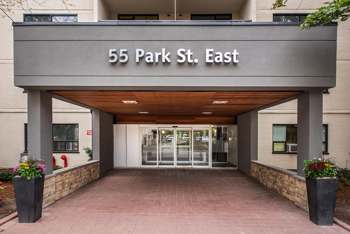 01201-55 Park Street East, Mississauga, ON, L5G 1L9 - 8