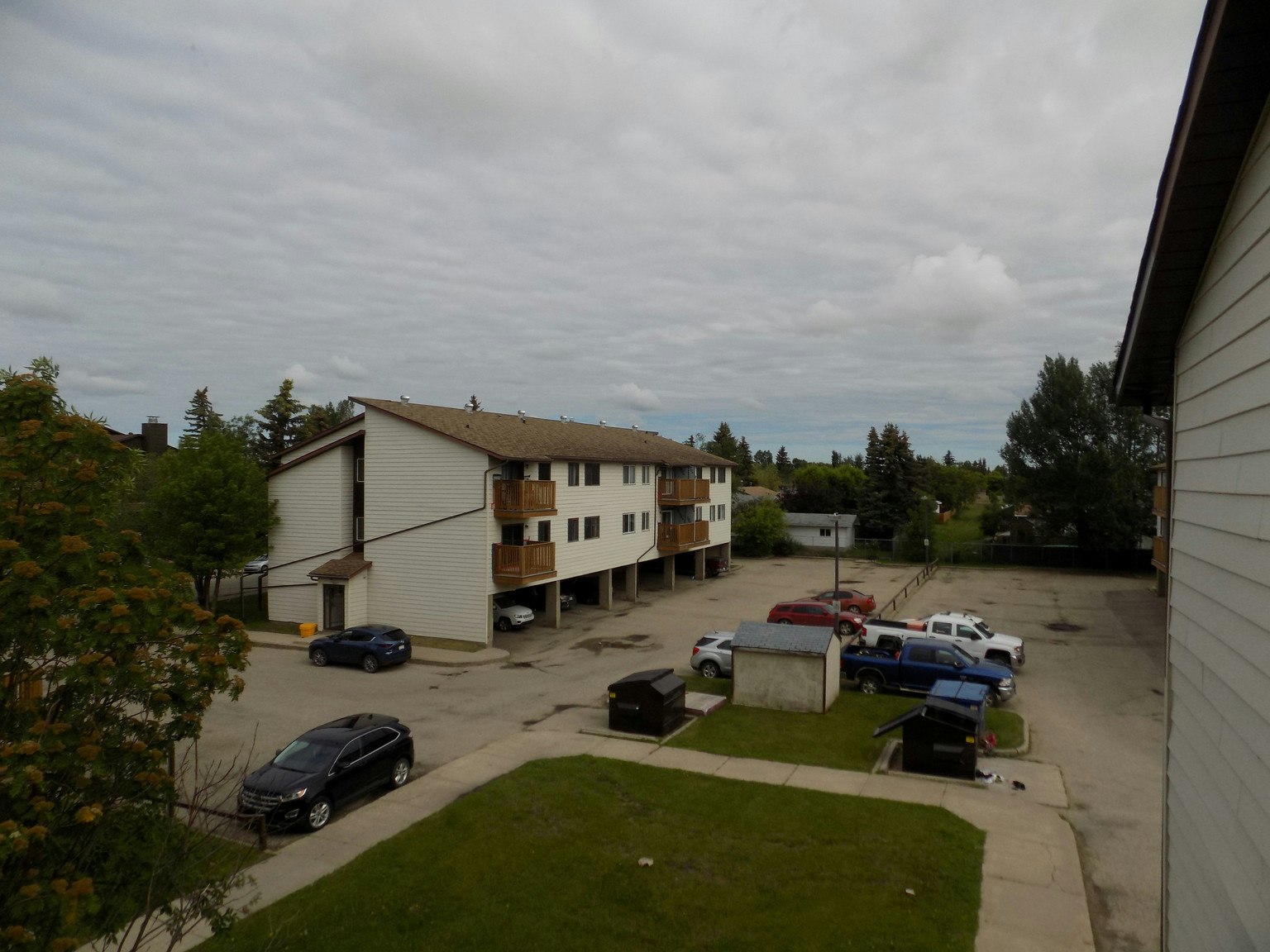 123-8111 96 Street, Grande Prairie, AB, T8V 5Z9 - 4