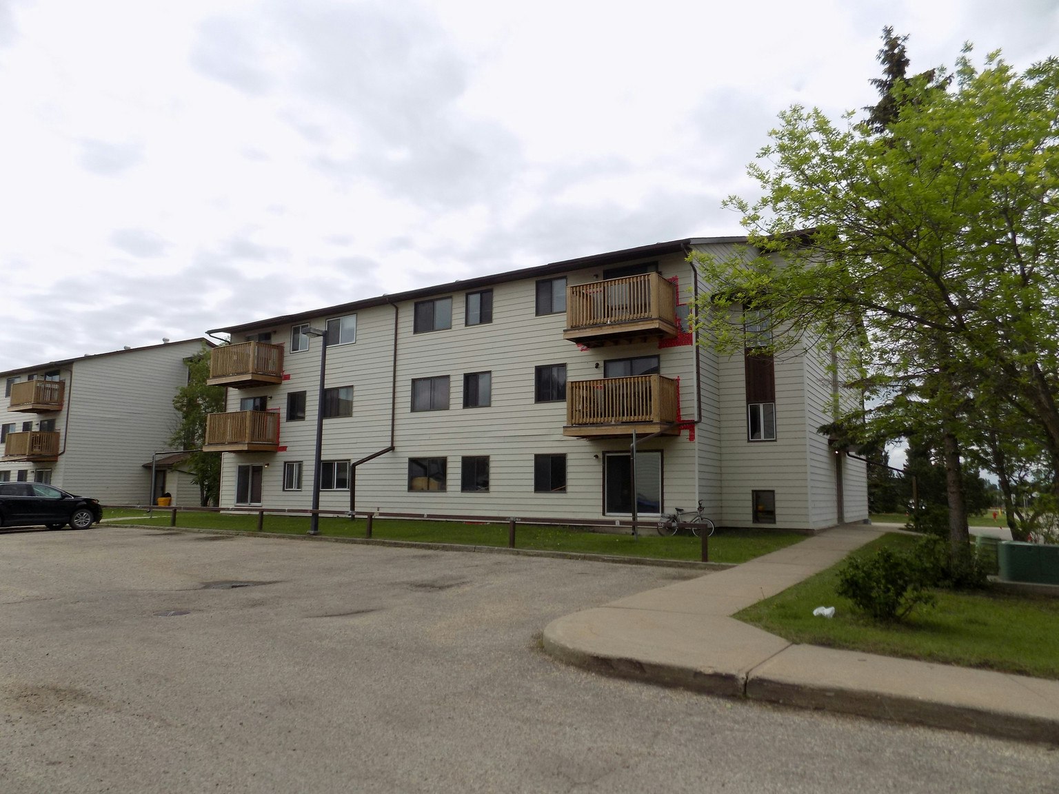 123-8111 96 Street, Grande Prairie, AB, T8V 5Z9 - 5