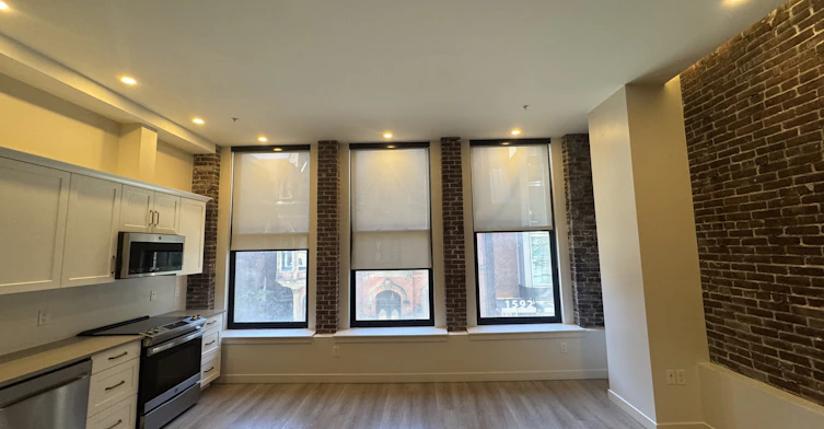 303W-1585 Barrington Street, Halifax, NS, B3J 1Z8 - 4