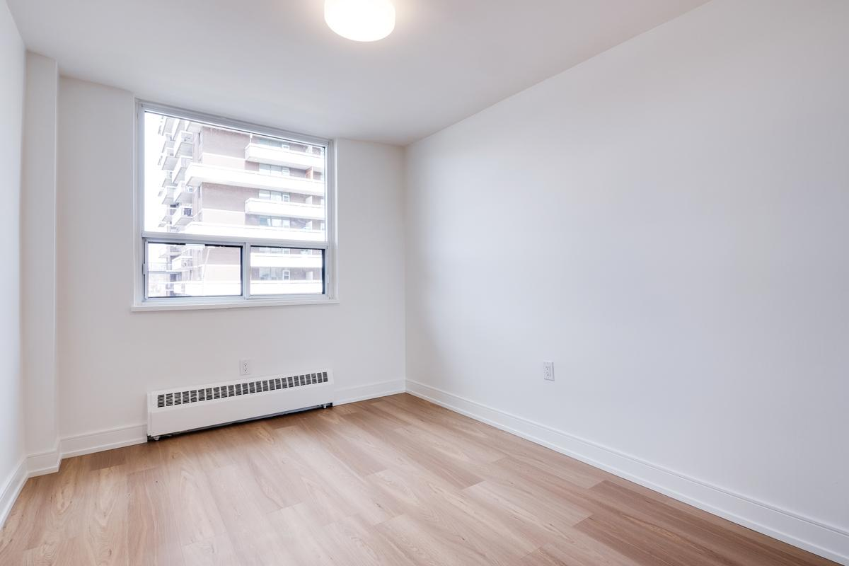 00605-28 Helene Street North, Mississauga, ON, L5G 3B7 - 9