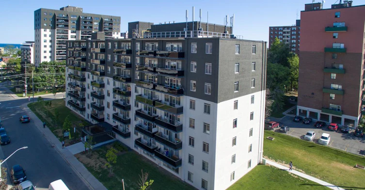 00605-28 Helene Street North, Mississauga, ON, L5G 3B7 - 4