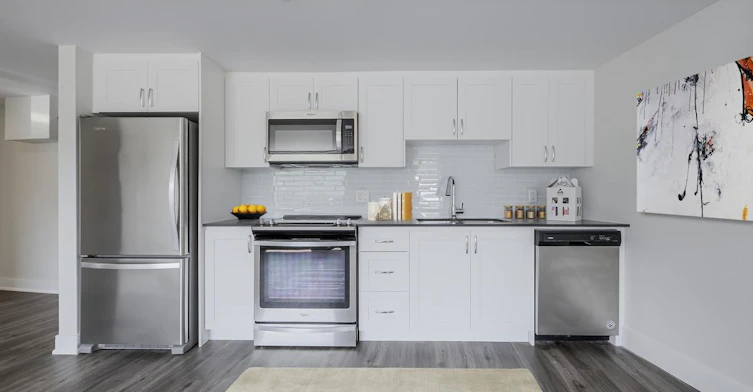 00203-7 Elizabeth Street North, Mississauga, ON, L5G 2Y8 - 8