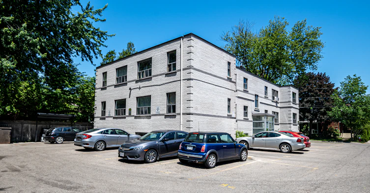 0003-8 Oakwood Avenue North, Mississauga, ON, L5G 3L7 - 13