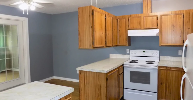 303-10420 100 Avenue, Grande Prairie, AB, T8V 2Z5 - 7