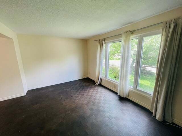 2631 Cleroux Crescent, Ottawa, ON, K1W 1B4 - 4
