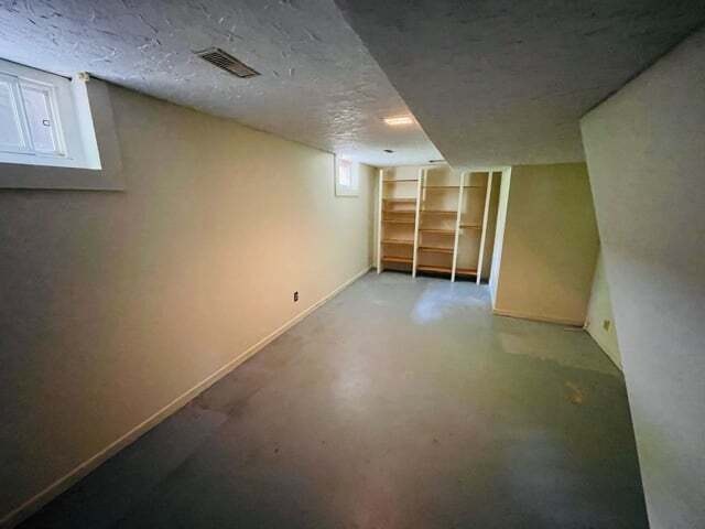 2631 Cleroux Crescent, Ottawa, ON, K1W 1B4 - 3
