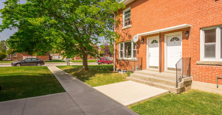399A-425 42nd Street East, Hamilton, ON, L8T 3A8 - 8