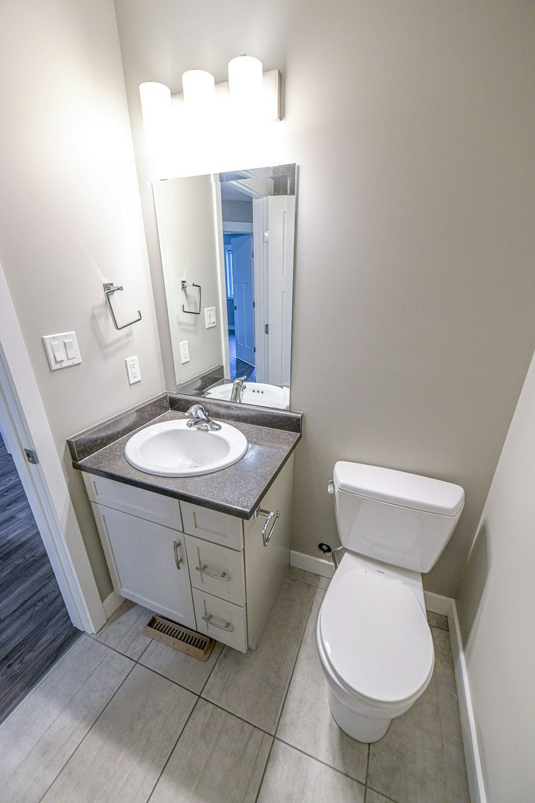 GP 113 204-10101 102 Avenue, Grande Prairie, AB, T8V 0Z9 - 15
