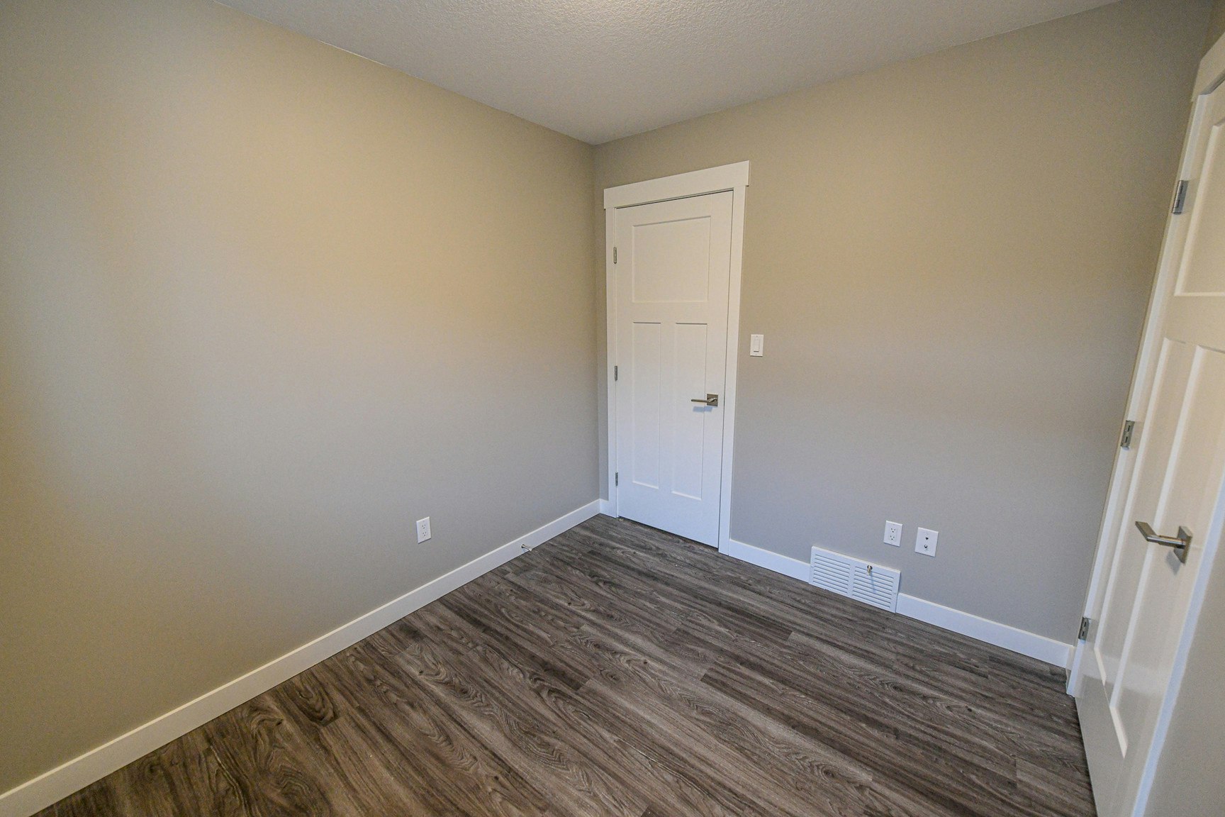 GP 113 204-10101 102 Avenue, Grande Prairie, AB, T8V 0Z9 - 17