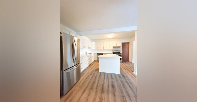 1-1622-1650 Henderson Highway, Winnipeg, MB, R2G 1N7 - 2