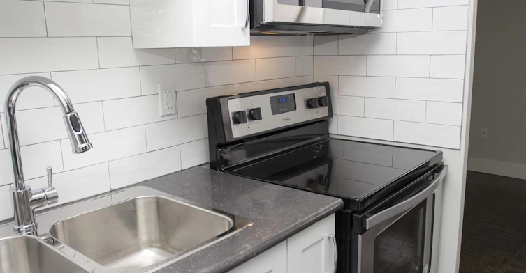 1202-S-2185 Sheridan Park Drive, Mississauga, ON, L5K 1C7 - 17