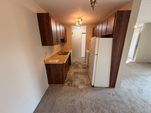 1470 Knottwood Road East Nw, Edmonton, AB, T6K 2J9 - 5