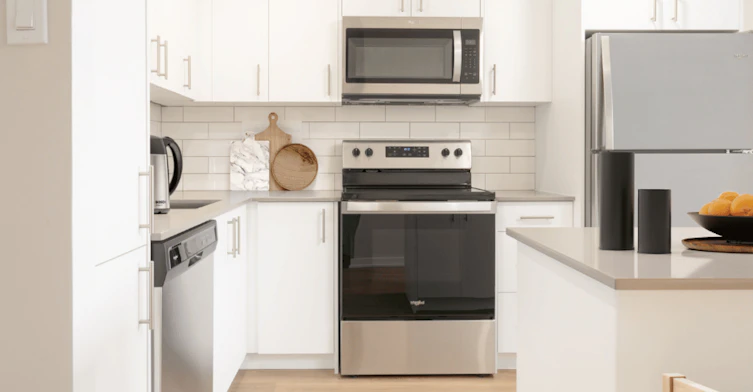20-4530 De La Côte Des Neiges Chemin, Montréal, QC, H3V 1G1