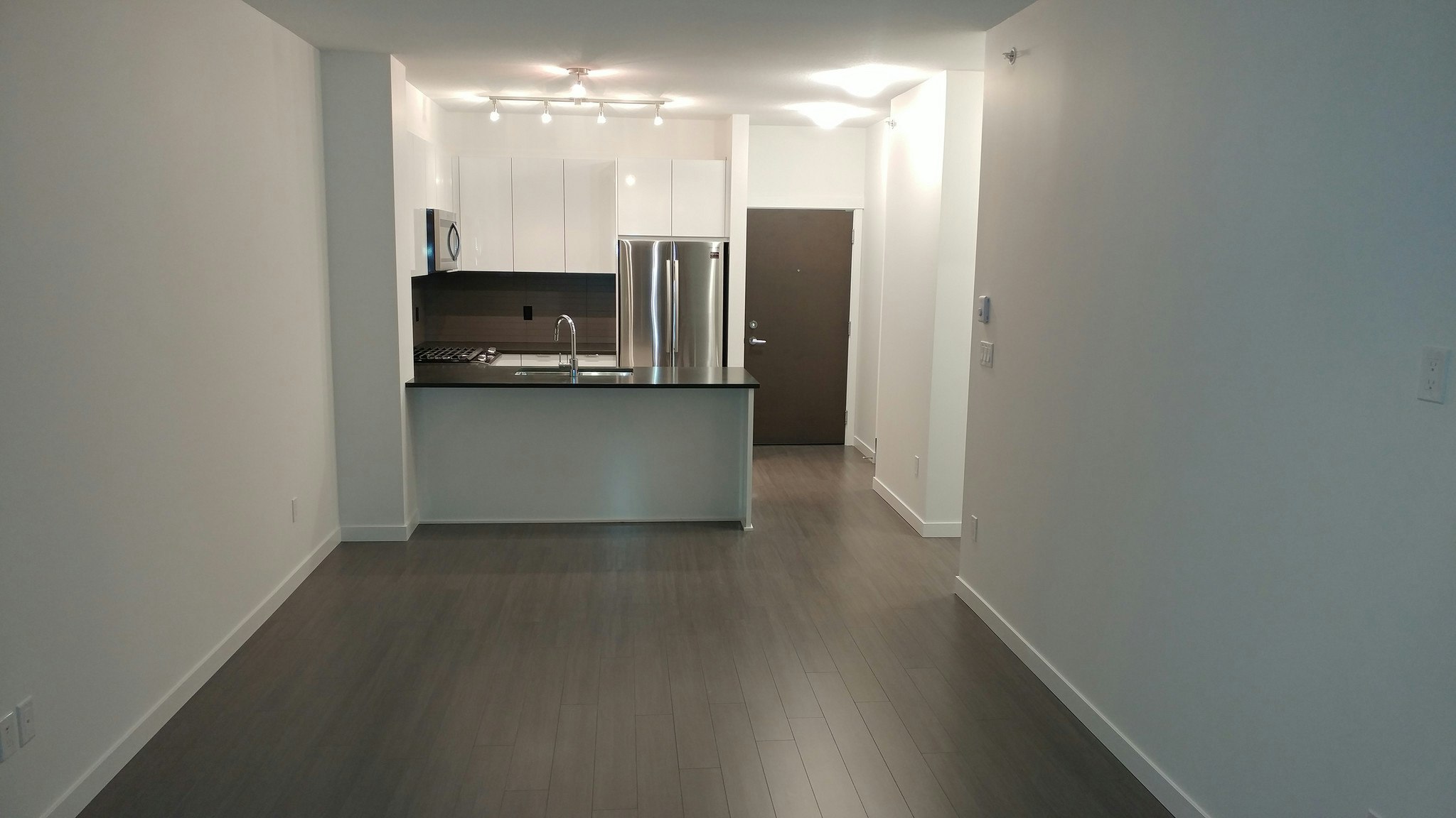 413-15138 34 Avenue, Surrey, BC, V3Z 0Y5