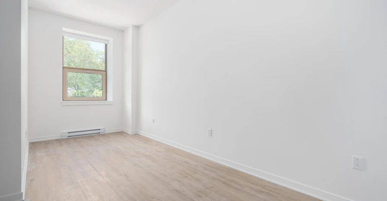205-1950 Sherbrooke W, Montréal, QC, H3H 1E3 - 4