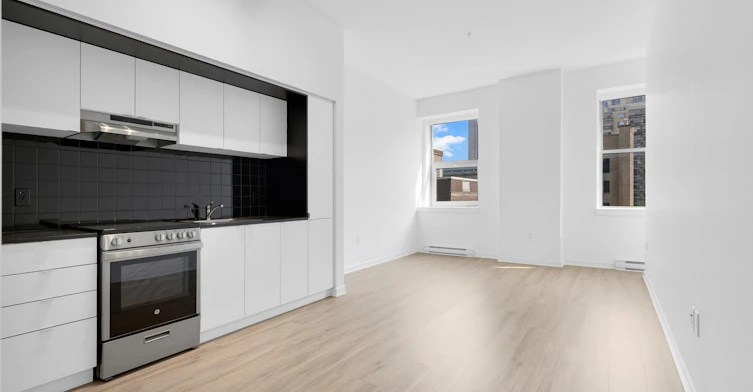515-1950 Sherbrooke W, Montréal, QC, H3H 1E3