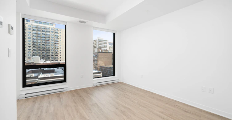 204-1950 Sherbrooke W, Montréal, QC, H3H 1E3 - 5