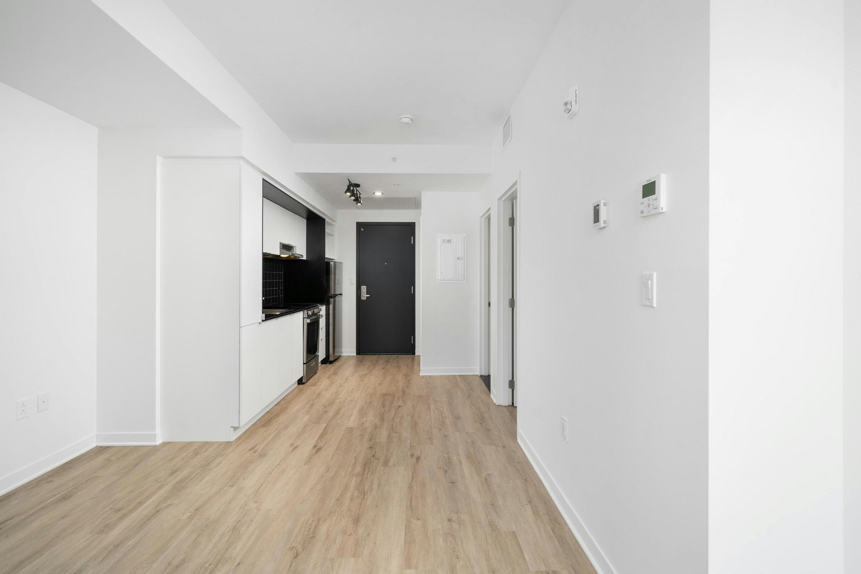 204-1950 Sherbrooke W, Montréal, QC, H3H 1E3 - 8