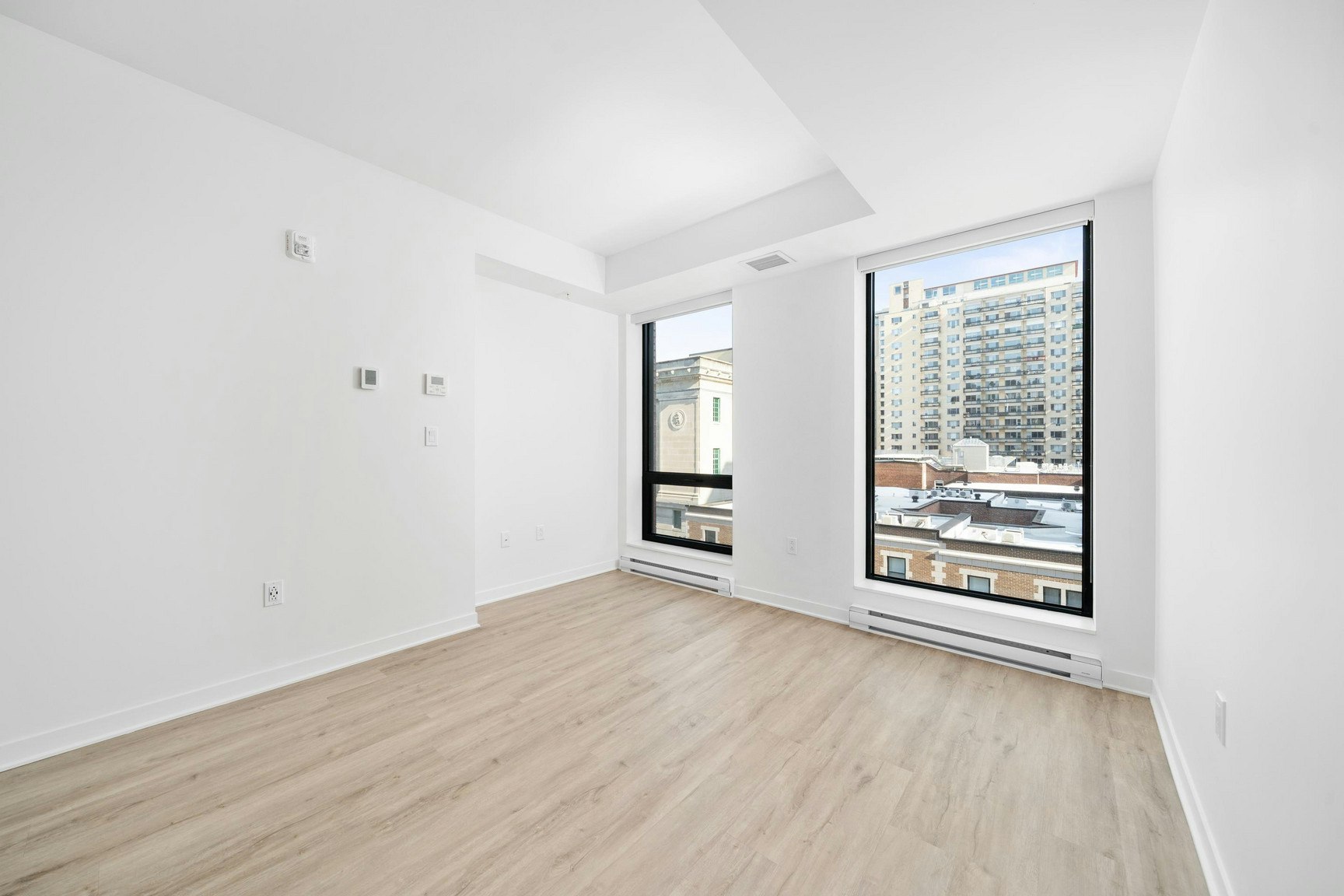 204-1950 Sherbrooke W, Montréal, QC, H3H 1E3 - 7