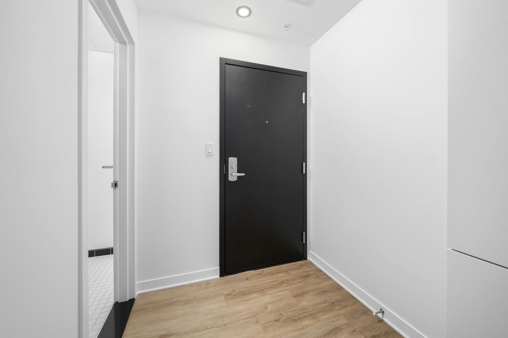 902-1950 Sherbrooke W, Montréal, QC, H3H 1E3 - 14
