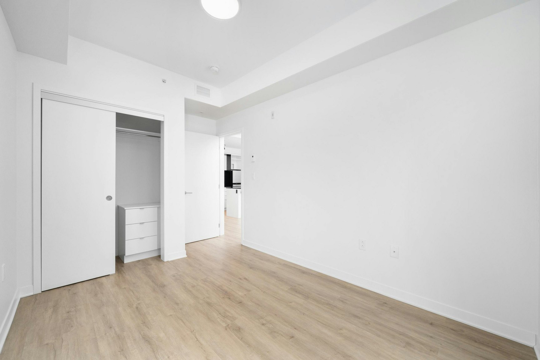 902-1950 Sherbrooke W, Montréal, QC, H3H 1E3 - 13