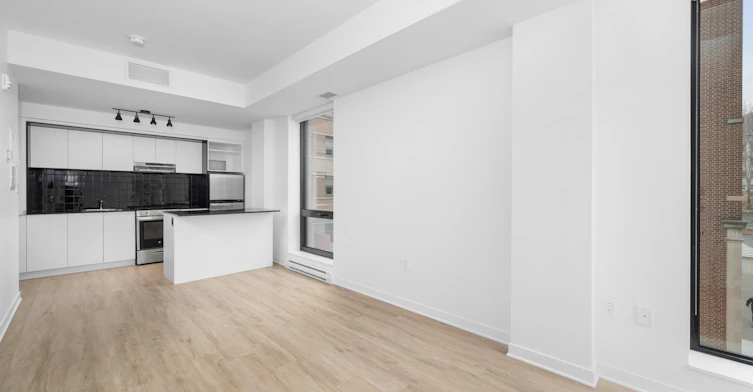 902-1950 Sherbrooke W, Montréal, QC, H3H 1E3 - 6