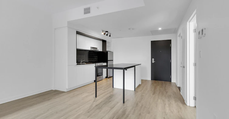 209-1950 Sherbrooke W, Montréal, QC, H3H 1E3 - 6